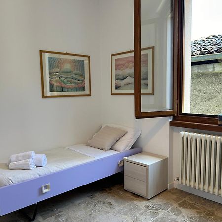Terrazza Fucinetta Apartment Introbio Luaran gambar